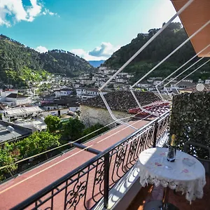  Villa Rezidenca Aurel Center
